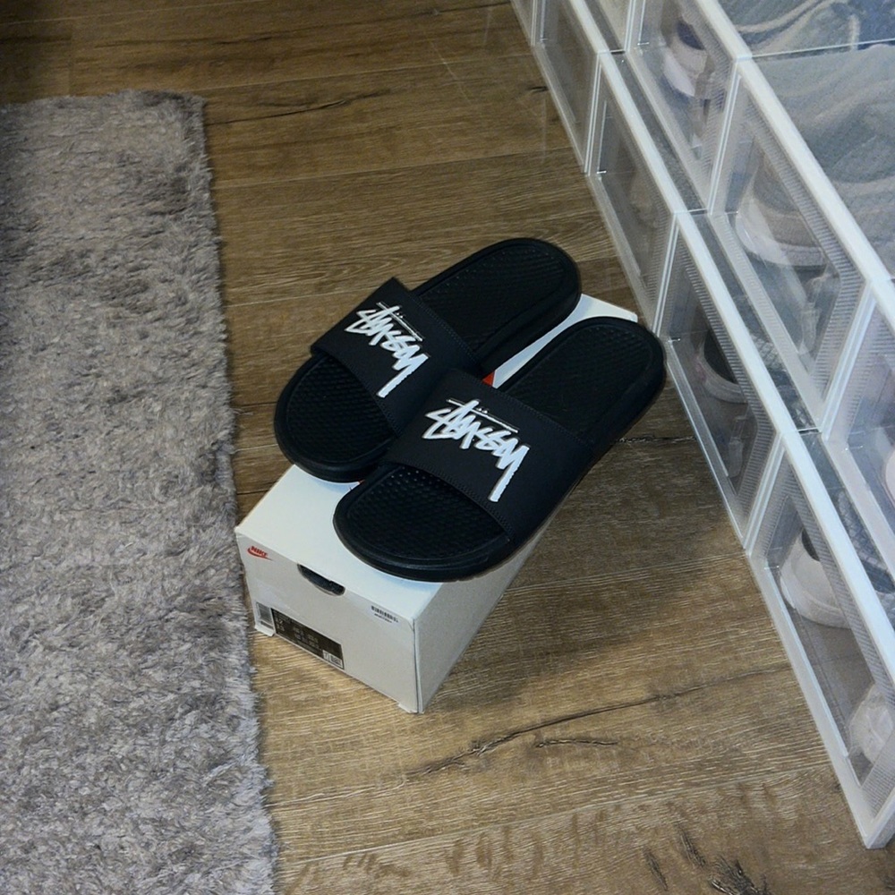 Stussy x Benassi Nike Slides “off noir”